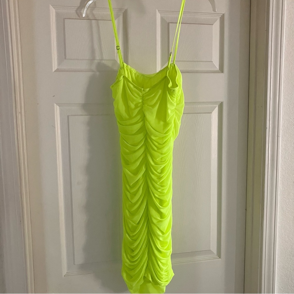 BB DAKOTA BY STEVE MADDEN Neon Green Citron Stay Mesh Dress XL NWT - Picture 15 of 16